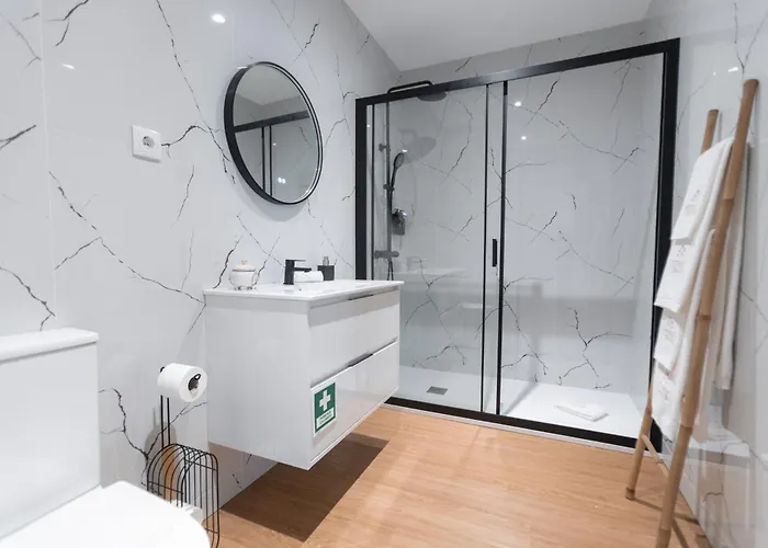 Estrelas Do Douro 公寓式酒店 贡多马尔